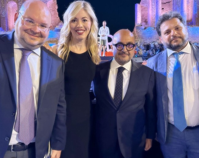 Skandal ini mencapai puncaknya setelah Boccia diduga mendapatkan keuntungan dari dana publik, meskipun Sangiuliano bersikeras bahwa tidak ada uang negara yang digunakan untuk mendanai aktivitas influencer tersebut. Boccia sendiri mengakui bahwa beberapa perjalanannya memang dibiayai oleh kementerian, namun hanya untuk tugas-tugas resmi sebagai penasihat acara besar. Foto: dok. Instagram