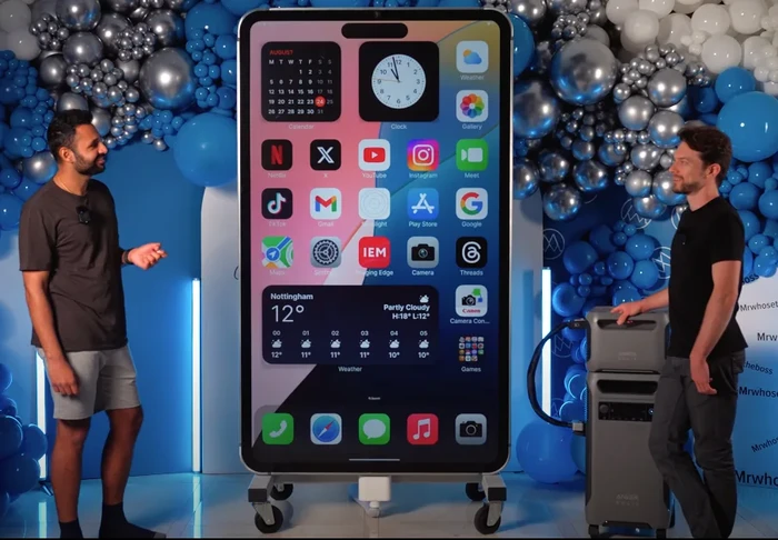 iPhone 15 Pro Max raksasa dapat Guinness World Record