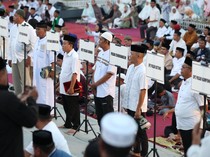 Walkot Makassar Lantik 32 Orang UPZ Perusda, Target Kejar Zakat Rp 1,4 T