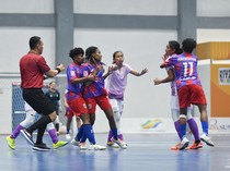Pertandingan Futsal Putri PON XXI Kisruh, Baku Pukul Terjadi-Wasit Berdarah