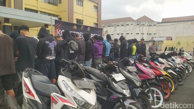 Polres Magelang Kota pers rilis kasus tawuran remaja, Minggu (8/9/2024).