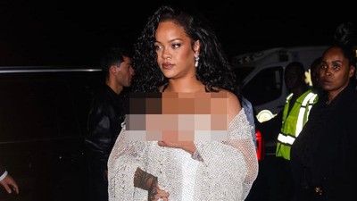 Foto: Gaya Rihanna yang Makin Percaya Diri Pamer Tubuh Berisi