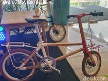 Sepeda Bambu Labuan Bajo: Oleh-Oleh Unik Eksklusif dari Destinasi Superprioritas