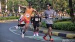 Serunya 2 Ribu Pelari Ikut Commuter Run