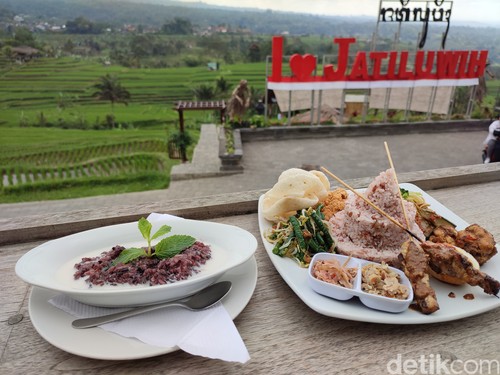 Suasana Jatiluwih Resto, Desa Jatiluwih, Kecamatan Penebel, Tabanan, Sabtu (31/8/2024). (Ahmad Firizqi Irwan)