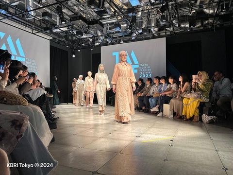 Tokyo Muslim Fashion Week 2024