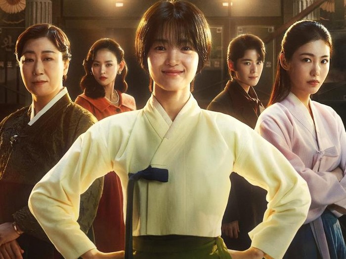 Transformasi Kim Tae Ri Berambut Bondol, Jadi Penjual Kerang di Drakor Baru