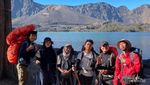 Pesona Danau Segara Anak Rinjani Memang Bikin Jatuh Hati