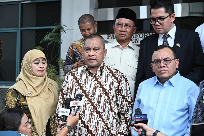 Anggota Panitia Khusus (Pansus) Angket Haji DPR RI Marwan Jafar menyoroti masalah terkait penyelidikan penyelenggaraan haji 2024.