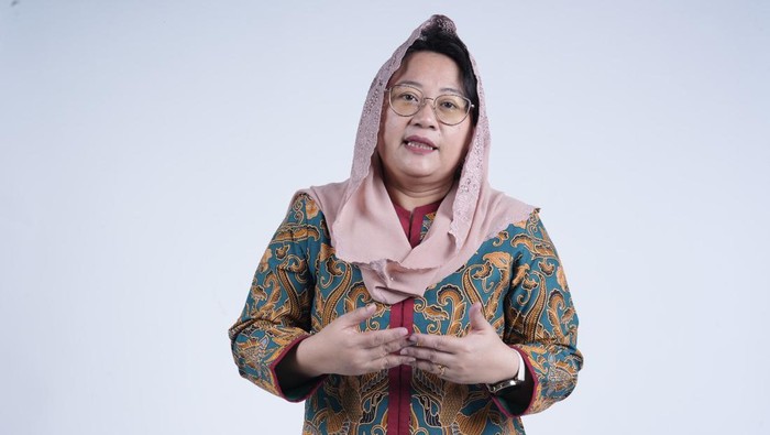 Jubir Kemenag, Anna Hasbie