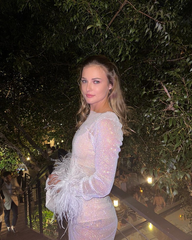 Sejauh ini pemilik nama lengkap Anna Nikolayevna Kalinskaya itu bertengger di peringkat 15  dunia menurut situs WTA. Salah satu prestasi tertingginya adalah masuk babak empat di Wimbledon 2024. Foto: Instagram Anna Kalinskaya