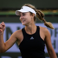 Jannik Sinner menyabet gelar juara US Open 2024 setelah mengalahkan Taylor Fritz dalam final. Kemenangan atlet Italia tersebut membuat pacarnya, Anna Kalinskaya, ikut jadi perhatian. Anna dan Jannik sama-sama pemain tenis.Foto: Instagram Anna Kalinskaya