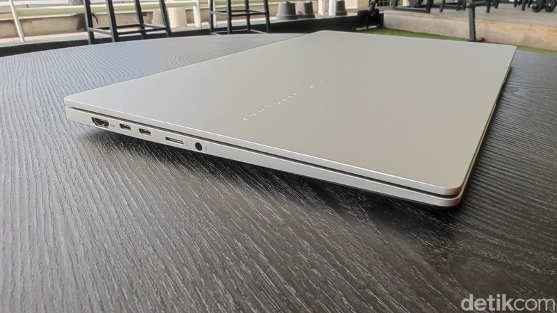 Asus Vivobook S 15 OLED