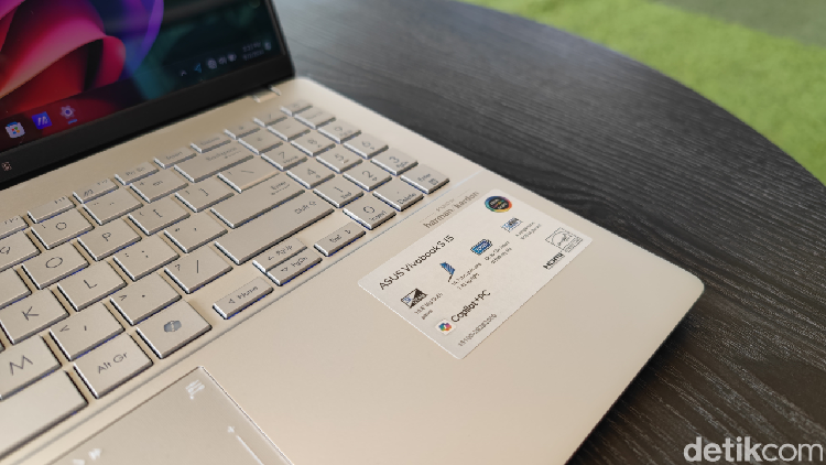 Asus Vivobook S 15 OLED