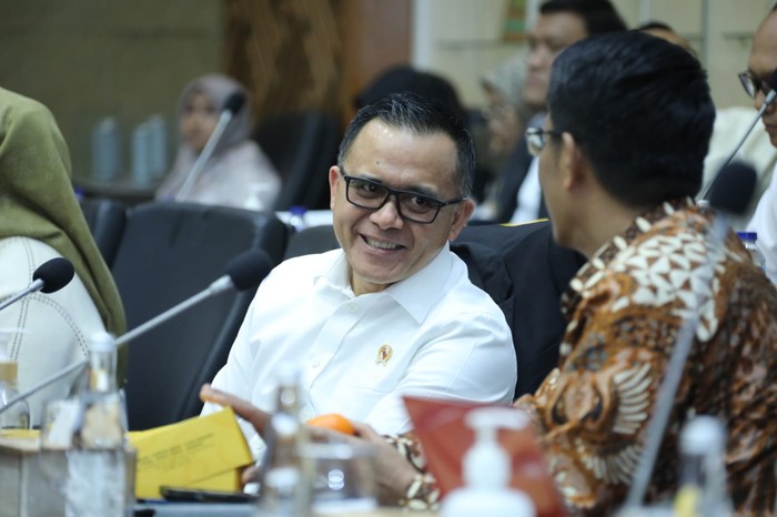 Azwar Anas