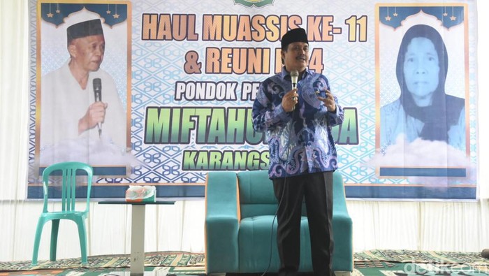 Bacagub Jeje Wiradinata