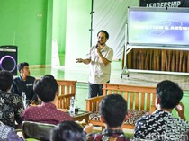 Maju Pilwakot Cilegon, Putra Mardiono Singgung Mahasiswa Kritis Jika Disuruh