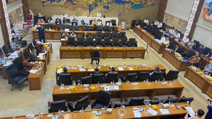 Baleg DPR dan Pemerintah setujui RUU Kementerian Negara dibawa ke Paripurna