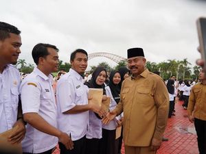 Bupati Kukar Edi Damansyah Ambil Sumpah 2.300 PPPK, 1.076 Tenaga Pendidik