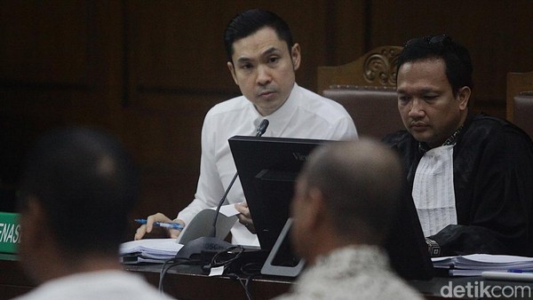 Ekspresi Harvey Moeis Jalani Sidang Lanjutan Kasus Korupsi Timah
