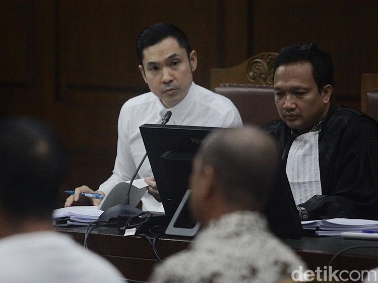 Ekspresi Harvey Moeis Jalani Sidang Lanjutan Kasus Korupsi Timah