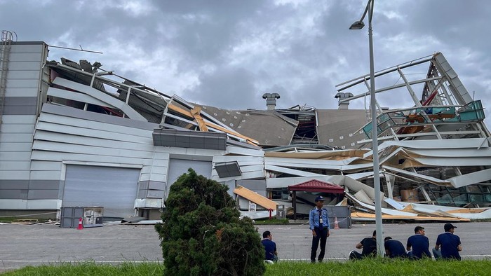 A general view of a factory belonging to LG Electronics collapsed following the impact of Typhoon Yagi, in Trang Due Industrial Zone, Hai Phong city, Vietnam, September 9, 2024. REUTERS/Minh Nguyen