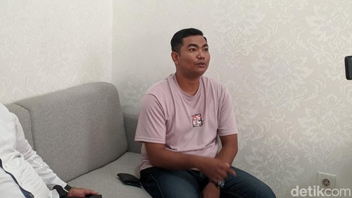 Kejati NTB menangkap Oktafian Rangga, jaksa gadungan yang menipu istrinya di Mataram, Senin (9/9/2024).