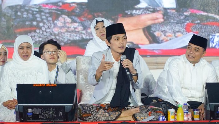khofifah Indar Parawansa-eri cahyadi