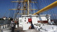 KRI Bima Suci bersandar di Shanghai sebagai bagian misi muhibah dan latihan praktik Kartika Jala Krida (KJK).