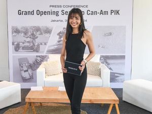 Liza Elly Curhat Nggak Enaknya Jadi Orang Tua Tunggal