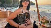 Di Instagramnya sendiri, putri dari Sarita Abdul Mukti ini cukup aktif membagikan kegiatannya sekaligus momennya saat kulineran. Foto: Instagram @shafaharris