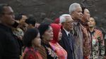 Momen MPR Serahkan Surat Pencabutan Tap MPR 33/1967 ke Keluarga Soekarno