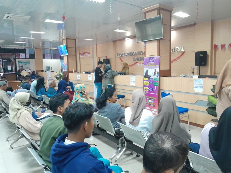 Pelayanan di Dukcapil Demak