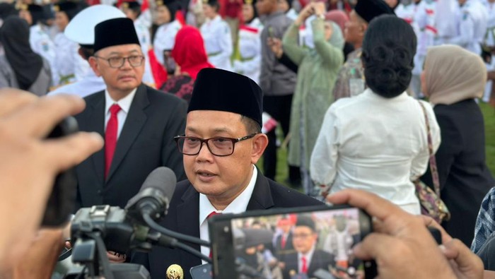 PJ Gubernur Jatim Adhy Karyono.