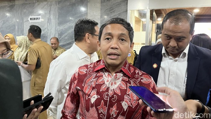 Plt Wakil Kepala Otorita IKN Raja Juli Antoni