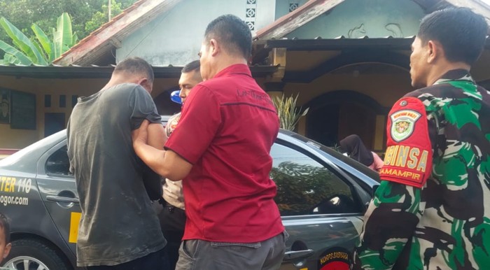 Polisi menangkap pencuri kotak amal di Kota Bogor. (Dok Istimewa)