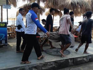Lansia Asal Korsel Tewas Mengapung Saat Snorkeling di Gili Trawangan
