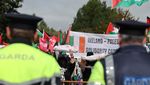 Protes Terhadap Israel, Warga Irlandia Blokir Jalan