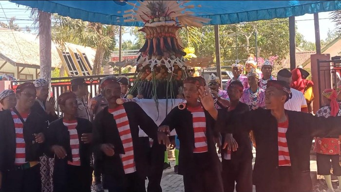 Ritual Tatorbangan di Sumenep