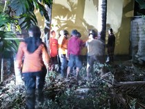 Pria di Lombok Dievakuasi Saat Hendak Bunuh Diri Minum Racun-Lompat dari Pohon