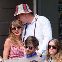 Mereka menyaksikan pertandingan tersebut dari area VIP. (Foto: GC Images/Gotham)