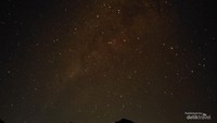 Malamnya hunting milky way bagi pecinta fotografi.
