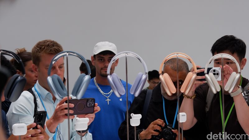 AirPods 4