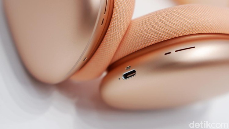 AirPods 4 dan Max