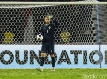 Maarten Paes Bantah Rumor Merapat ke Persib: Jangan Percaya