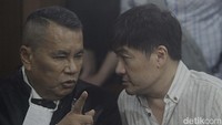 Budi Said juga didakwa melakukan tindak pidana pencucian uang (TPPU). Jaksa mengatakan Budi menyamarkan duit korupsi hasil selisih pembelian emas itu.  