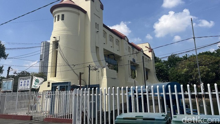 Cuuaca Surabaya Cerah