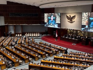 Jalan Mundur Demokrasi