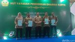 HUT YPDK ke-67: Beasiswa Sekolah, Penghargaan Guru Berprestasi, hingga Hadiah Umrah