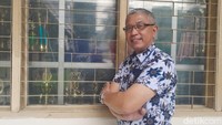 Ketua Ikatan Alumni SMA-SMK Dharma Karya Nepon VT Sihombing mengatakan sinergi lintas angkatan mulai dari berbagi informasi peluang karier, peluang beasiswa, dan berjejaring. Contohnya mulai dari berbagi informasi beasiswa perusahaan alumni, rekrutmen, hingga pesan karya dari siswa Desain Komunikasi Visual (DKV) SMK Dharma Karya.Nggak jauh-jauh, jadi memberdayakan siswa dan sesama alumni, ucap pengacara dan Co Founder Guns & Vells Partners serta Legal & Feneral Affairs untuk Economic Research Institute for ASEAN and East Asia (ERIA) tersebut. Foto: Trisna Wulandari/detikEdu